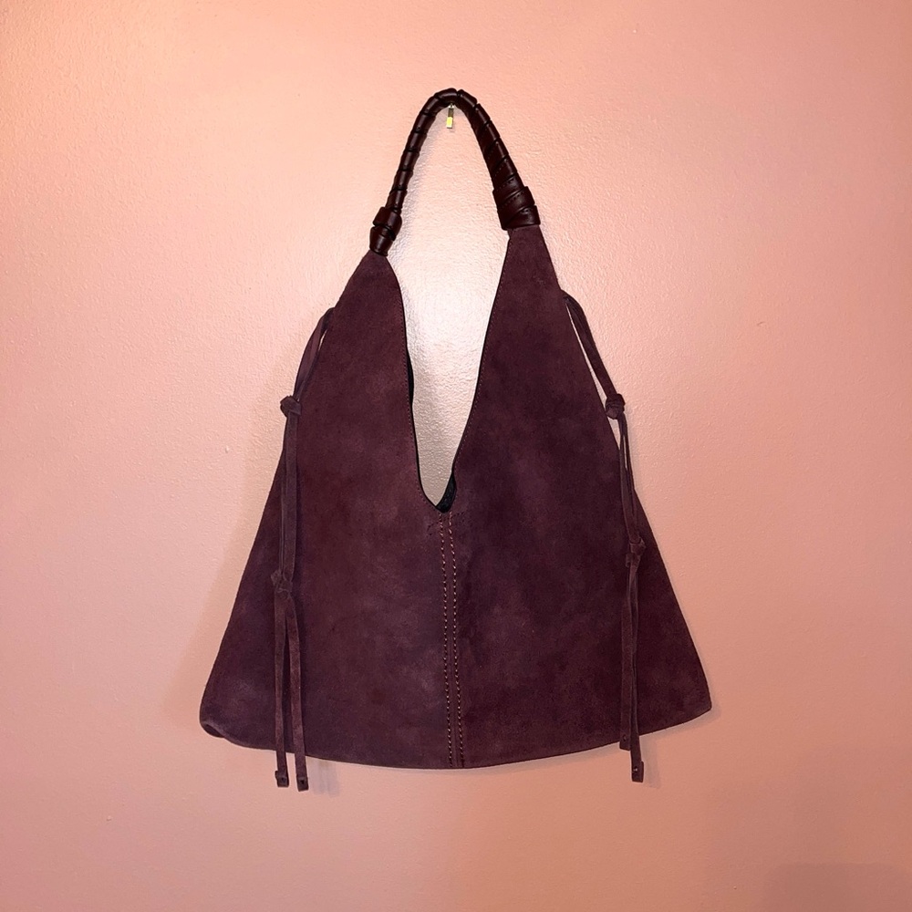 Dolce Vita Merrick Tote Burgundy Suede
NEW